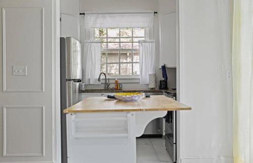 Near University & Dining- Garden District Dwelling - Foto 51