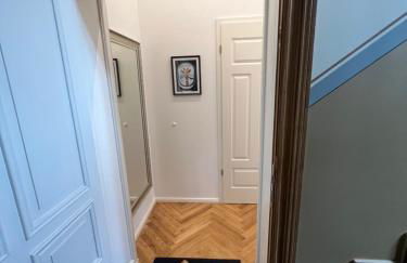 Deluxe Apartments mit Arbeitsplatz im Denkmalhaus, beste und ruhige zentrale Lage von Halle Saale WE1 - Foto 12