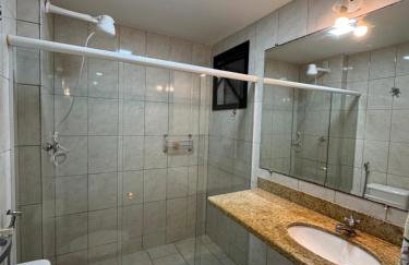 Aconchegante apartamento a 100 mt da Praia da Bacutia - Foto 21