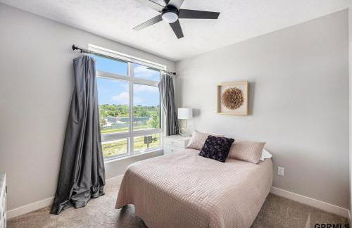 Modern 3-Story Townhome - Foto 2