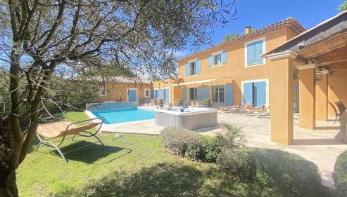 Évasion Provençale : Villa Élégante pour 10 Personnes - Foto 4