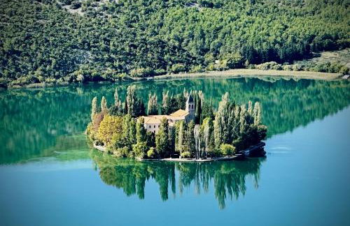 Village House Fafarinka - close to Krka National Park - Foto 41