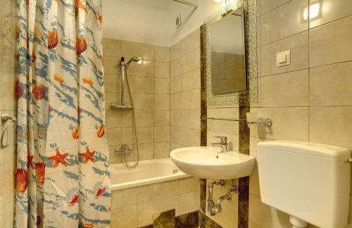 Villa in Batlug With Private Pool - Foto 78