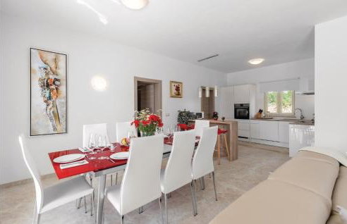 Amazing Home In Vodnjan With Sauna - Foto 32