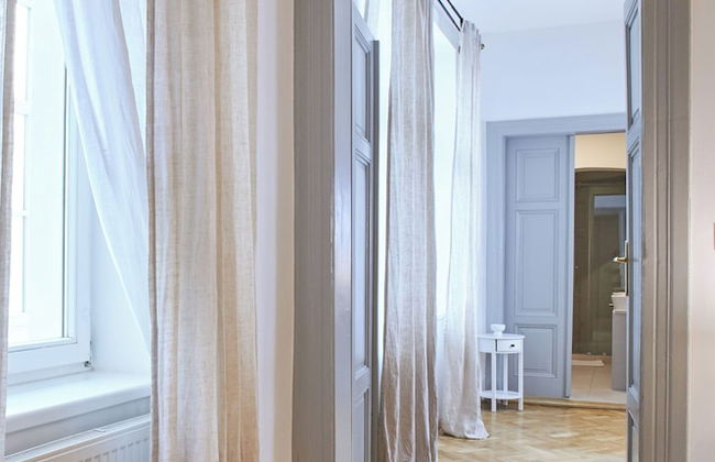 Wenceslas Square Residence - Photo 7