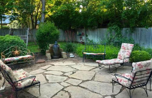 Comal Inn - Photo 22