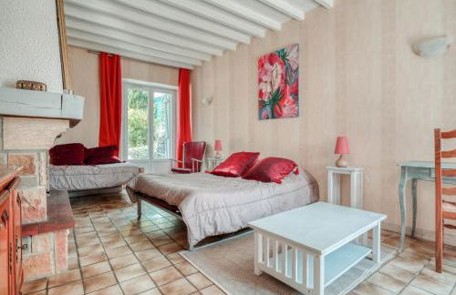 Farmhouse in Boncourt with Private Garden - Foto 18