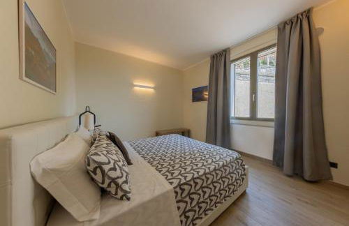 Argegno Como Lake - Photo 12