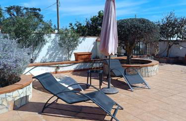 La casa di Clelia Torre colimena porto cesareo salento esclusiva 2 piani con 6 camere doppie 3 bagni posti auto terrazza giardino 5 minuti dal mare - Foto 12