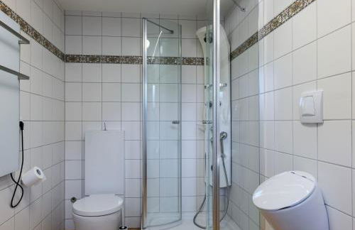 Waldklang Refugium Schwarzwald - eingezäunt - Außen-Sauna - Tischkicker - Billard - Foto 59