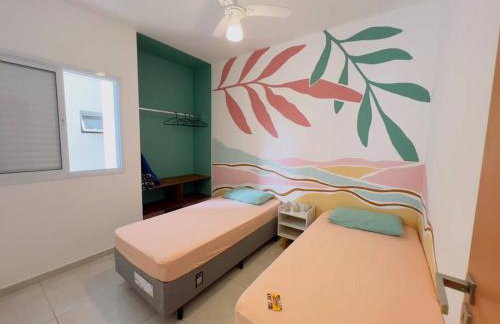 Apê 212 - Piscina, Churrasqueira, 2 Quartos a 600m da Orla Central - Foto 4