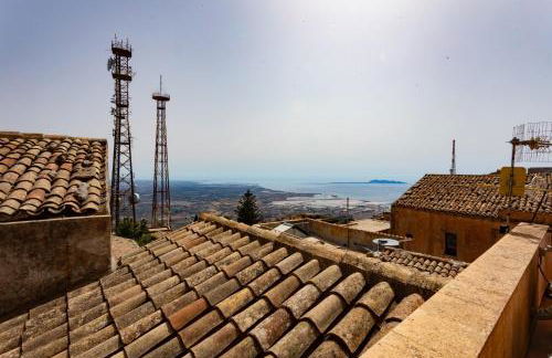 Erice Lovely Apt with Terrace and Stunning View - Foto 39