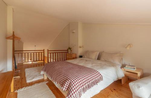 VYTINA LOFTS - Cozy 2-Level Loft Apartments with Fireplace & Mountain Views - Photo 38