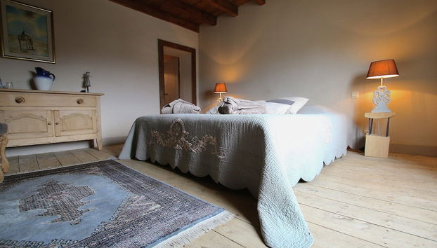 Unique Holiday Home in Virton with Hot Tub - Foto 5, Habitación