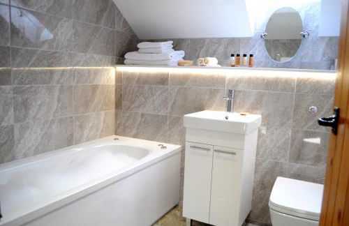 Tramway Cottages - Photo 97