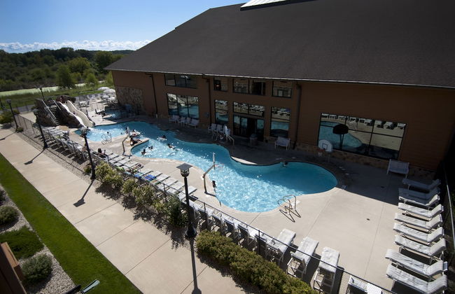 Timber Ridge Lodge and Waterpark - Photo 12