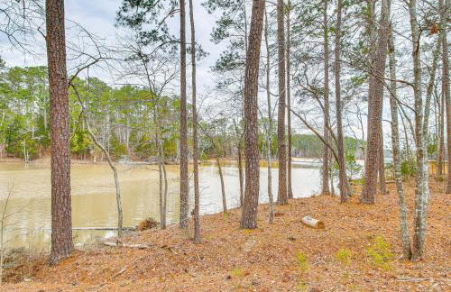 Scenic Water Views Lakefront Home in McCormick! - Foto 25