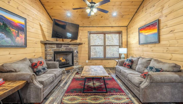 The Wacky Woodpecker by Avantstay Game Room, Private Hot Tub, & Pool Access! - Foto 3, Zona de estar