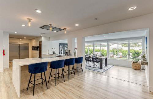 Luxury Home with Heated Pool close to beaches - Foto 26