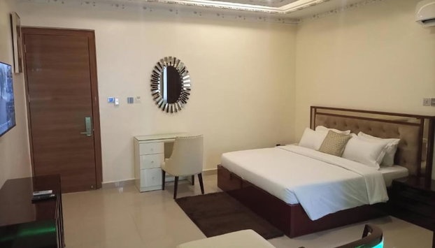 Double D Luxury Apartments - Foto 2, Habitación