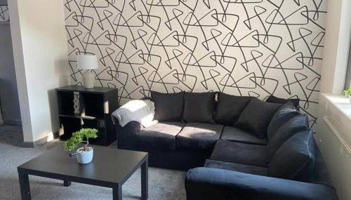 Stylish 3-Bedroom House in Warrington - Sleeps 5 - Foto 3