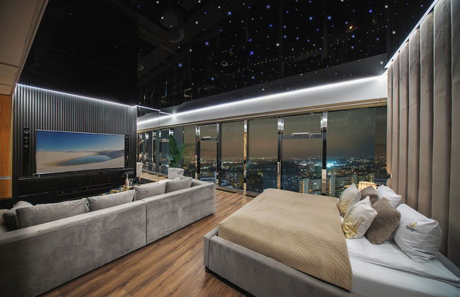 Sky Tower Apartments - Photo 69