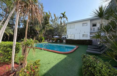 Bay Harbor Boutique Vacation Rental - Photo 72