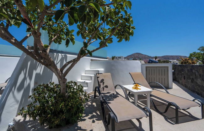 Yiota Collection 4 Suites & 4 Prive Jacuzzi - Foto 38