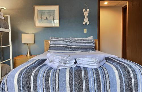 LilBear- AC, Pool, Sauna, Hot Tub, Near Resort - Foto 15