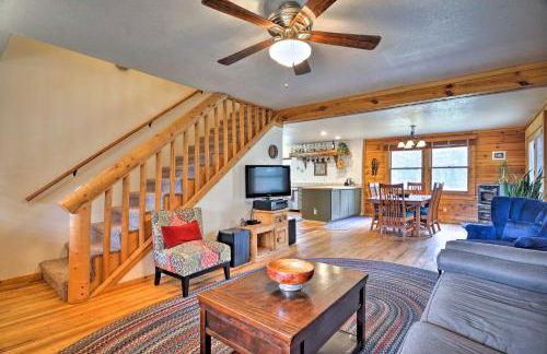 The Pinecone Palace with Hiking Trail Access! - Foto 5