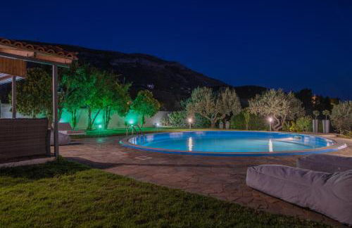 Cuervo Poolside Villa - Photo 13