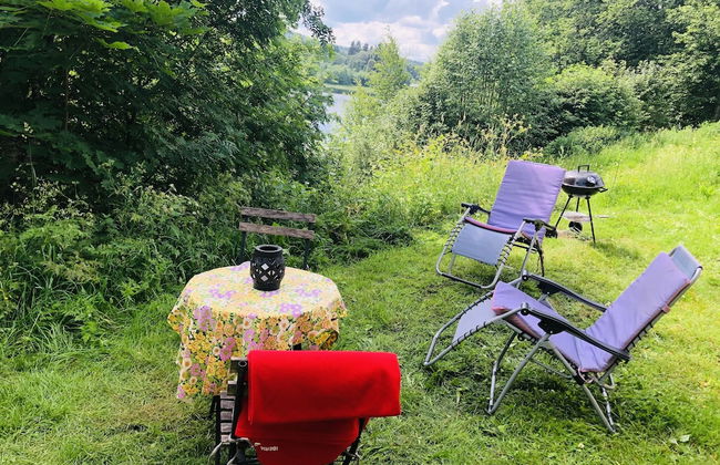 Tranquil Lakeside Cottage Retreat - Foto 27