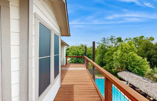 Bacliff Family Getaway with Game Room and Private Pool - Foto 4