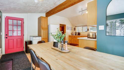 Solitude Mountain Cabin Creek-Side View and Hot Tub - Foto 5