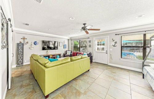 Foley Palms & OWA Resort / Pool - Photo 11