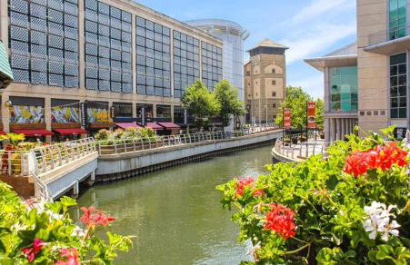 Reading 2-Bed Apartment & Parking - Photo 5