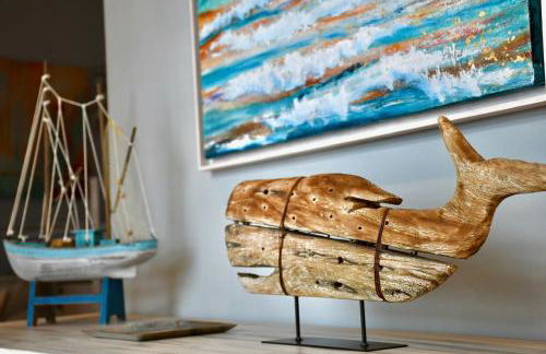 Aquamarine - Gemstone Getaway - Photo 2