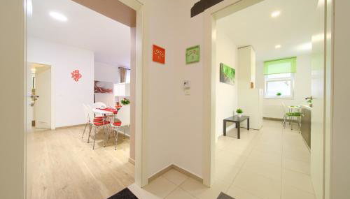 Logo apartments 5 min walk to main square - Foto 5, Lobby or reception