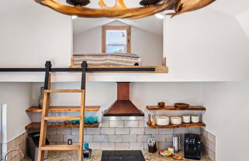 Romantic Tiny Luxury Retreat w heated pool, sauna n outdoor shower in Wimberley 10 acres - Foto 23