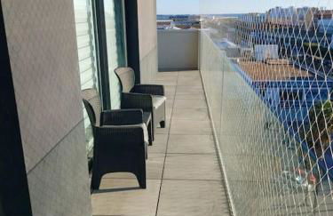 Torre D'Arenas, playa Victoria, piscina y parking - Photo 35