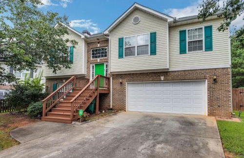 6BR Home • Spacious Yard + Grill • Peaceful Suburb - Foto 29