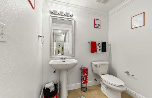 New Poolside Reunion Retreat Near Orlando Attractions - Foto 13