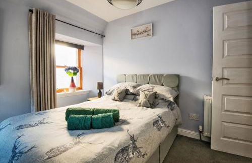 Charming 2 Bedroom Flat in the Heart of Kirriemuir - Foto 50