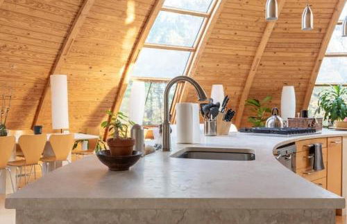 Unique Dome Home With Hot Tub & Piano, on 28 acres - Foto 49