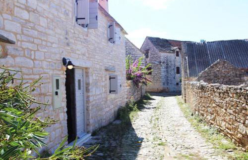 Mala House - Šolta Island - Photo 3