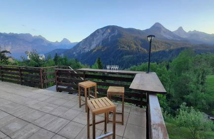 CAMPO BASE CADORE con parcheggio auto e garage moto - Foto 7