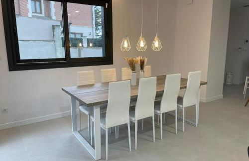 Lujosa casa en primera línea playa increibles vistas mar - Foto 24