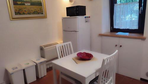 House in Central Todi with Sensational Views of Surrounding Countryside - Photo 5