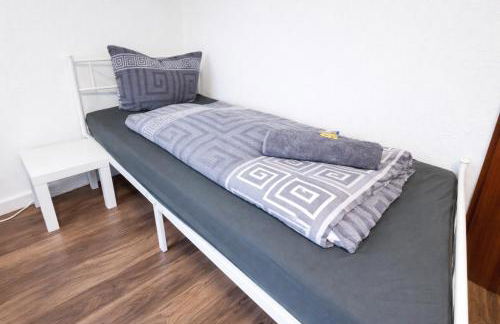 10 min KÖLN - PREMIUM UNTERKUNFT - WLAN & PARKING - Foto 10