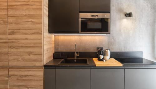 Industrial Design Luxury Studio in NoLo District - Foto 5, stove